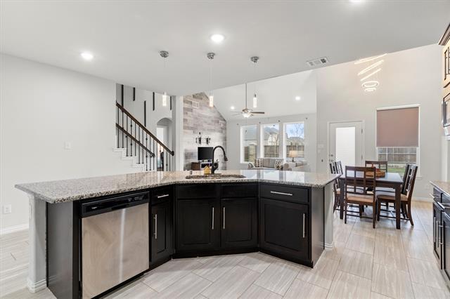 Building Photo - 1610 Temperance Wy