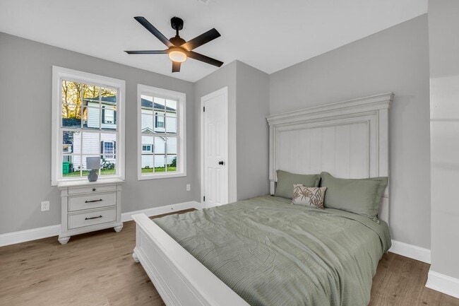 Building Photo - 1402 3rd Ave N