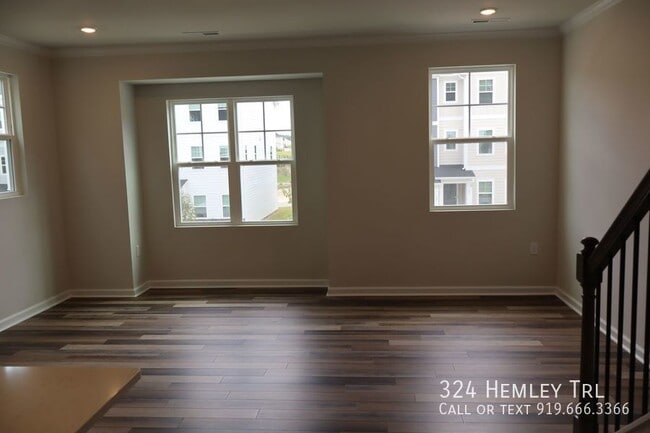 Building Photo - 324 Hemley Trl