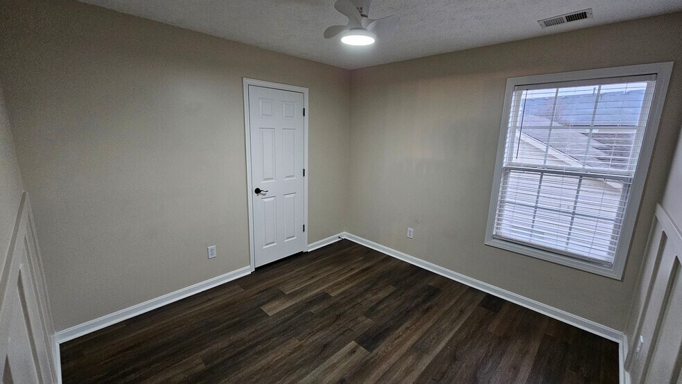 Bedroom 2 - 5411 Skeffington Way