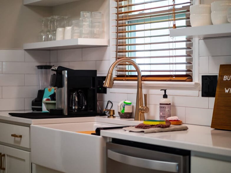 Building Photo - 291 Hunter Ave