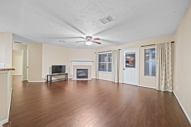 Building Photo - 19603 Yaupon Mist Dr