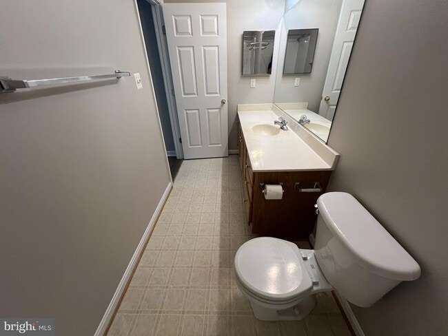 Building Photo - 18023 Calabar Dr