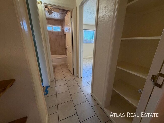 Building Photo - 1932 S Campbell Ave