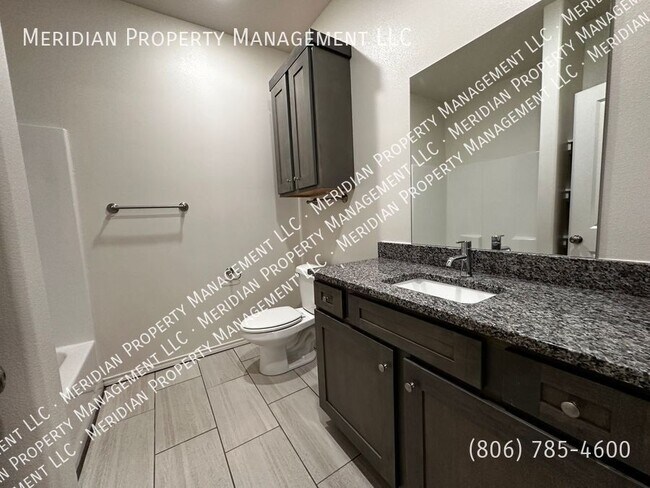 Building Photo - 5827 Urbana Pl