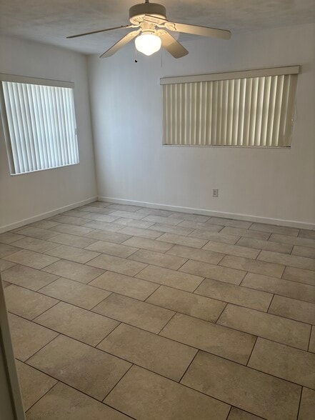 bedroom #1 13x15 - 690 Avenue C SE
