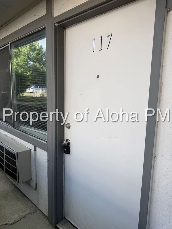 Building Photo - 337 N 17th St