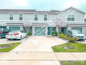 Building Photo - Modern 3-Bedroom Townhome for Rent in St. ...