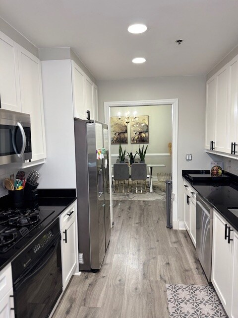 Building Photo - Room in Condo on Peachtree St NE