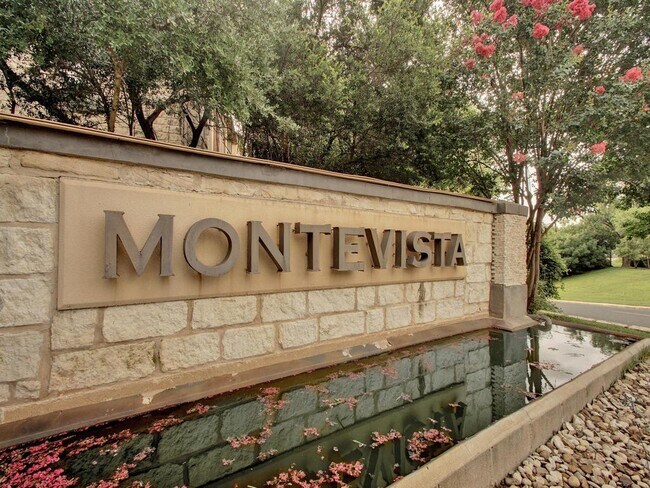 Building Photo - Amazing 1 bedroom, 1 bathroom Condo in Montevista!
