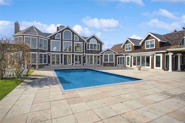 Building Photo - 145 Olivers Cove Ln