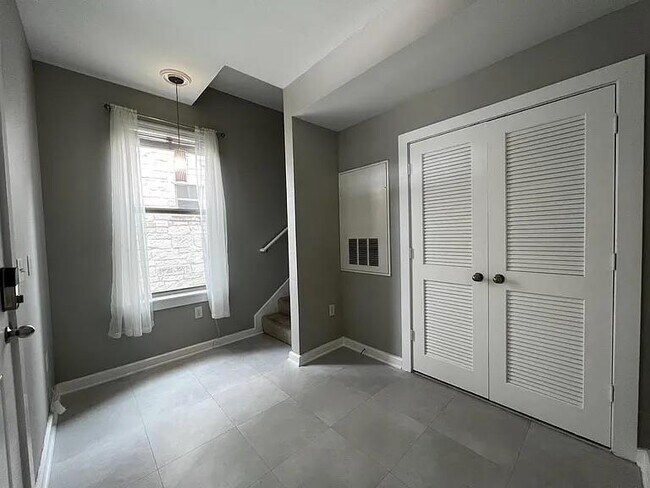 Building Photo - 1201 Grove Blvd