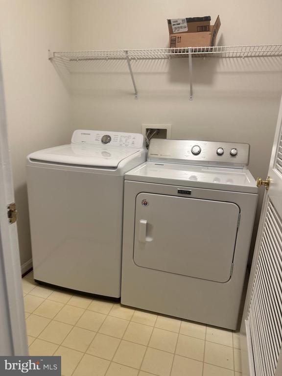 Building Photo - 1526 Northern Neck Dr