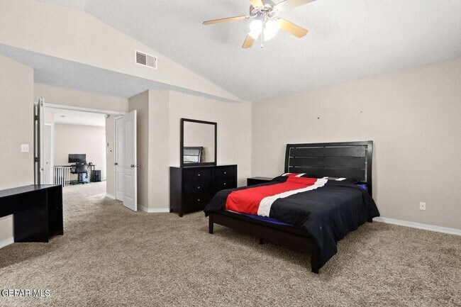 Building Photo - 3621 Tierra Bahia Dr