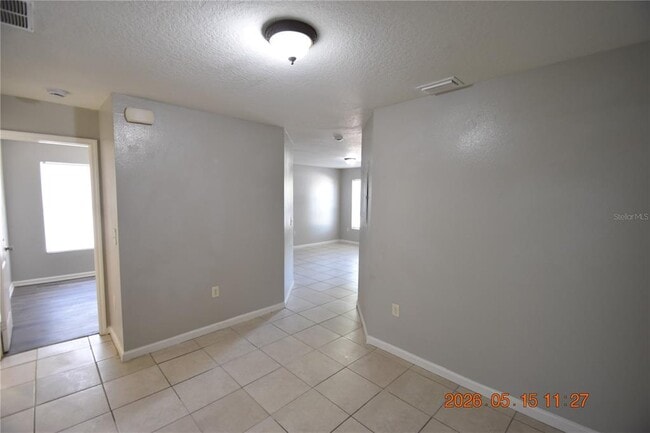 Building Photo - 1501 E Palifox St