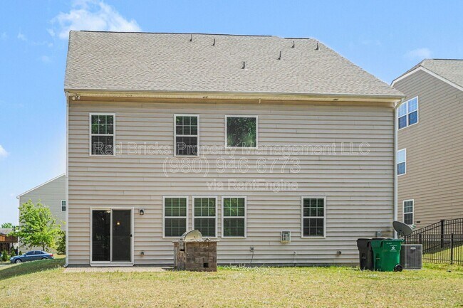 Building Photo - 14419 Rhodes Hall Dr