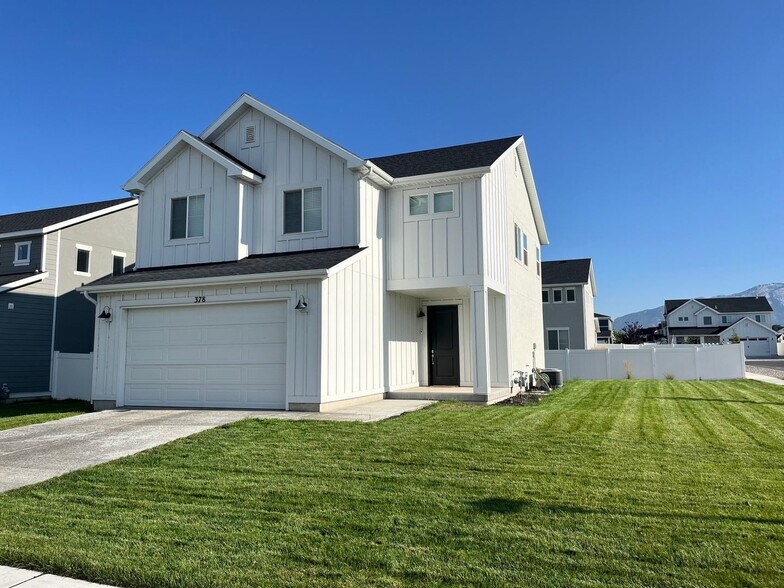 Building Photo - 378 W 760 S