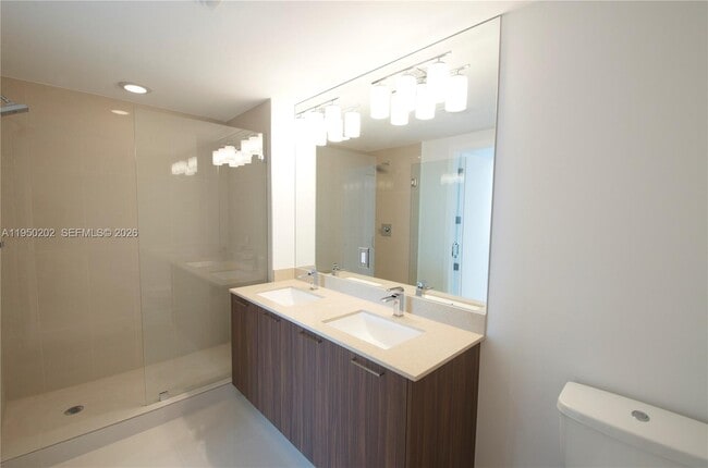 Building Photo - 5300 Paseo Blvd