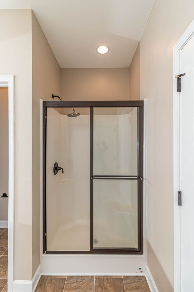 Building Photo - 210 Twilight Dr