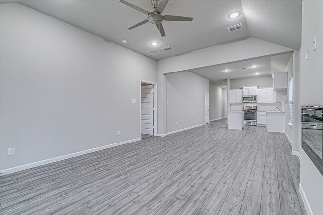 Building Photo - 2419 Rocky Mountain Dr