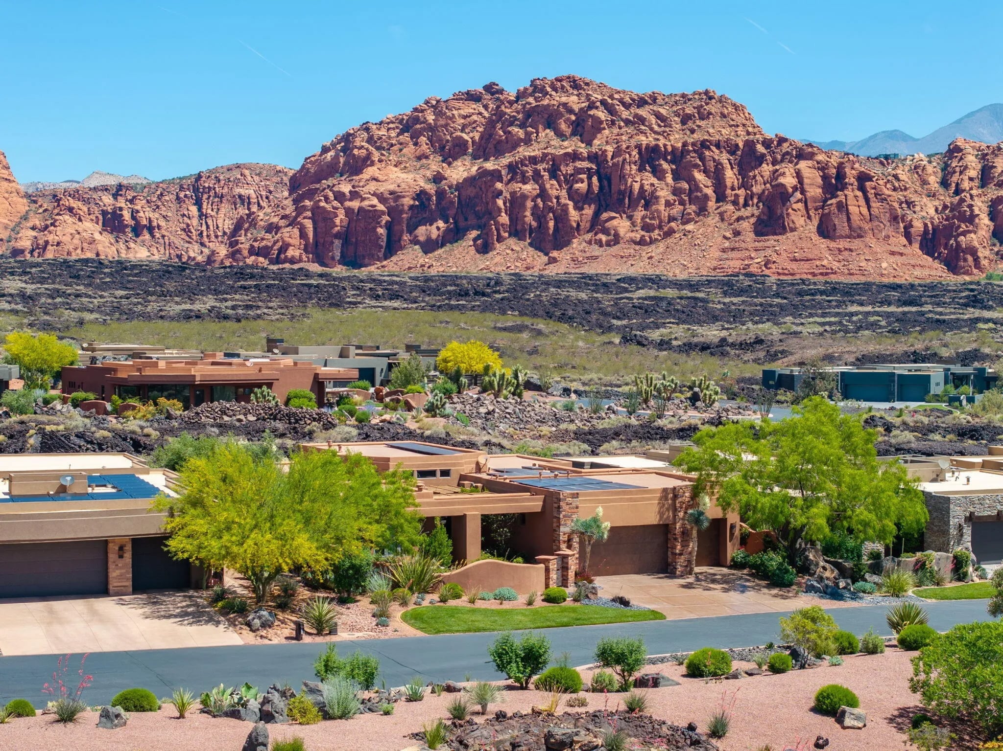 Drone Shot Highlights Secluded, Gated Neighborhood Setting - 1500 E Split Rock Dr