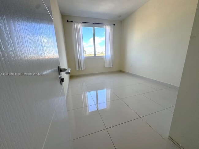 Building Photo - 13724 SW 259th St