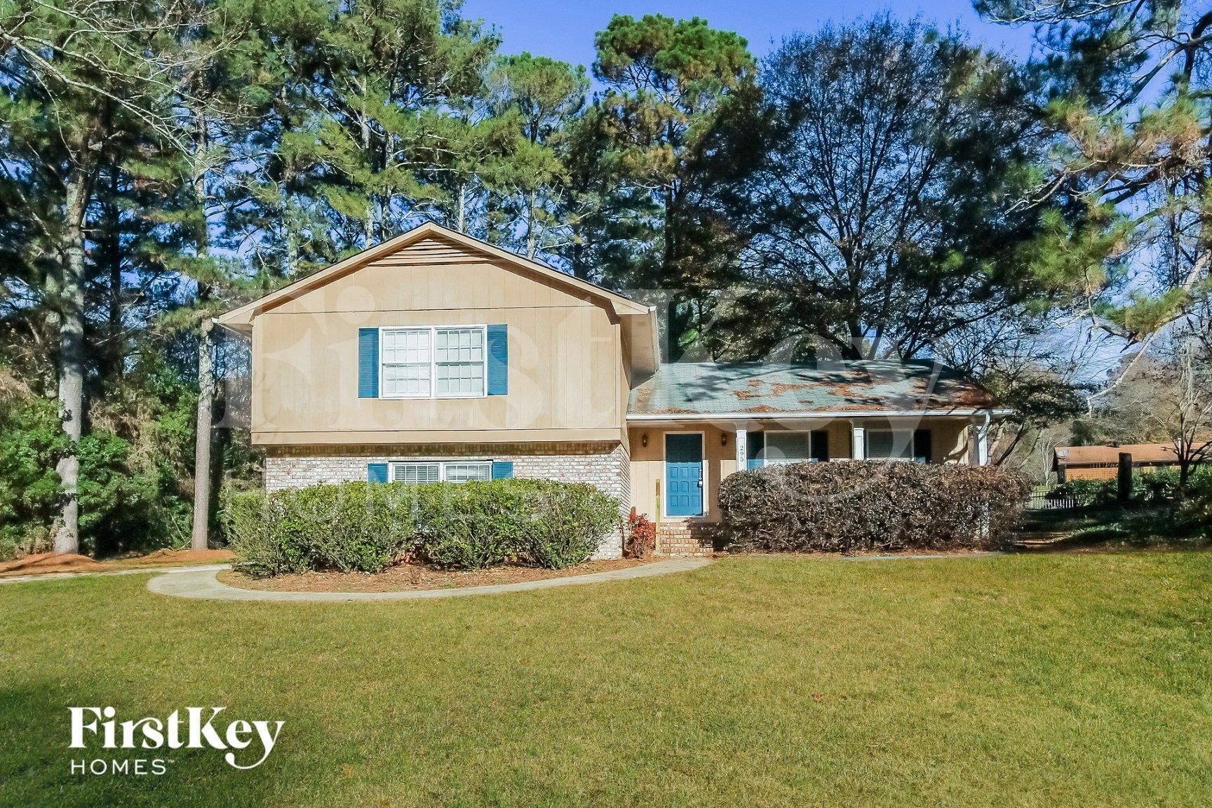 Building Photo - 295 Plantation Rd SW