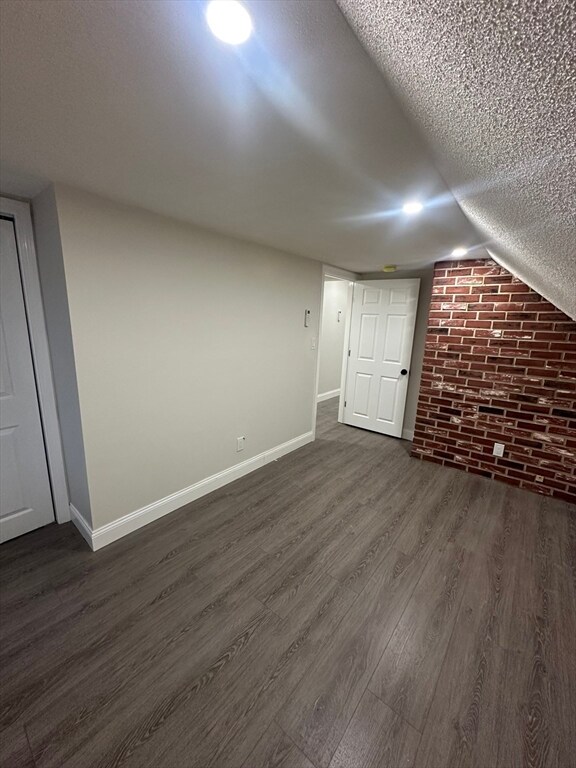 Building Photo - 122 2nd St