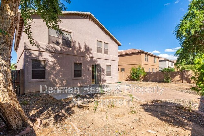 Building Photo - 3209 W St Catherine Ave