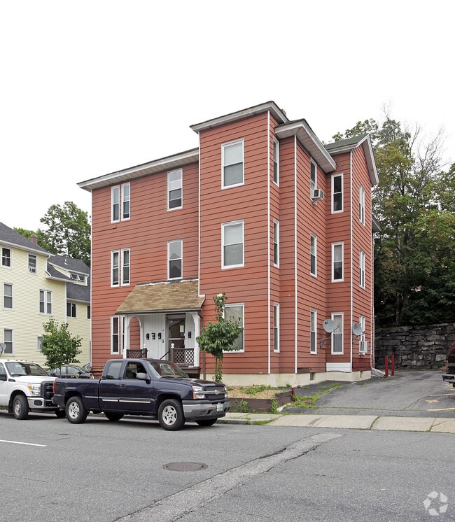14 Lancaster St 14 Lancaster St Worcester MA 01609 Apartment Finder