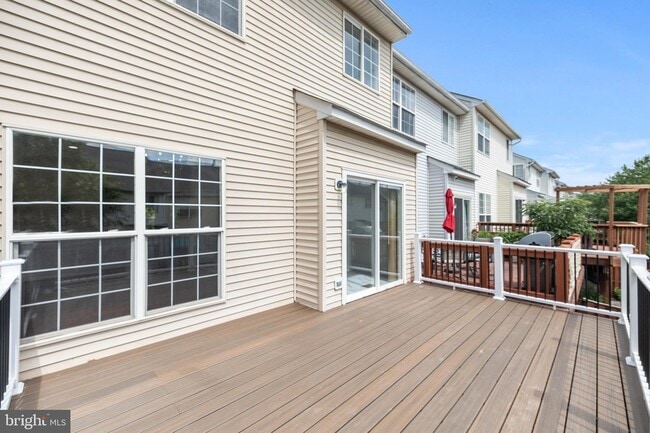 Building Photo - 2448 Rolling Plains Dr