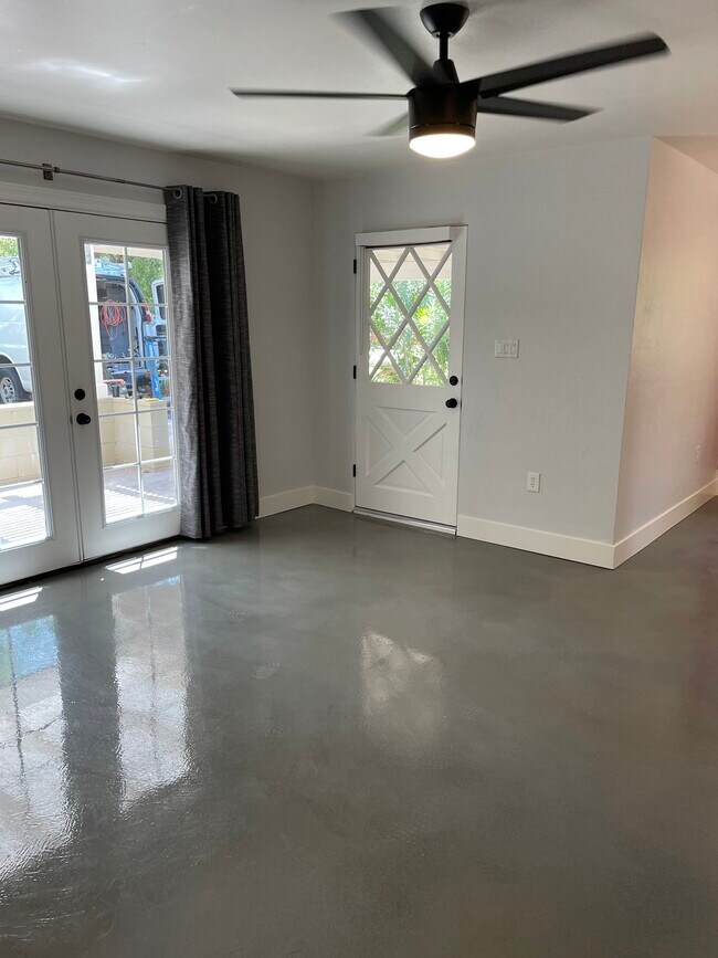 Building Photo - 1222 S Roosevelt St