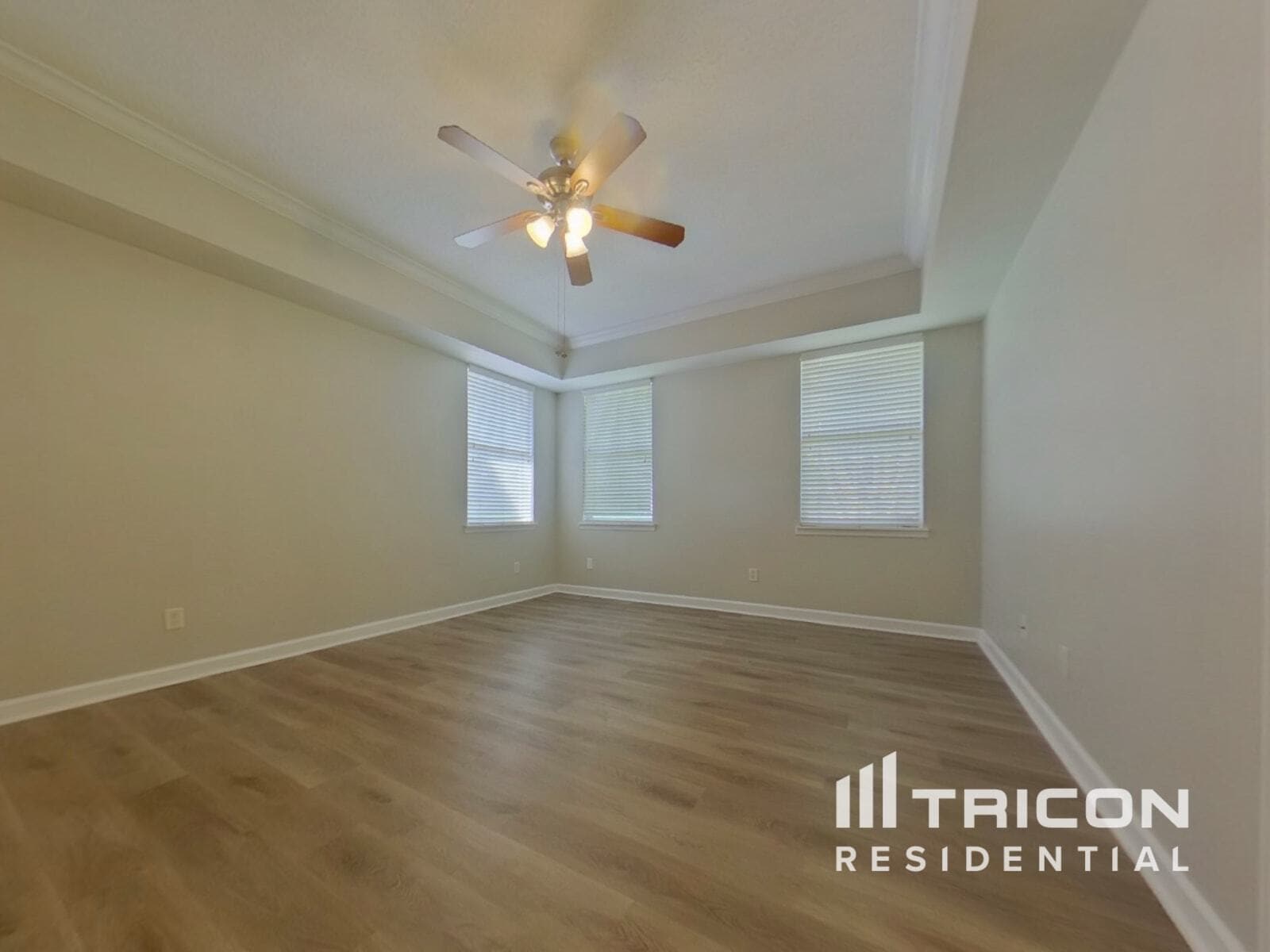 Building Photo - 1055 Golf Point Loop