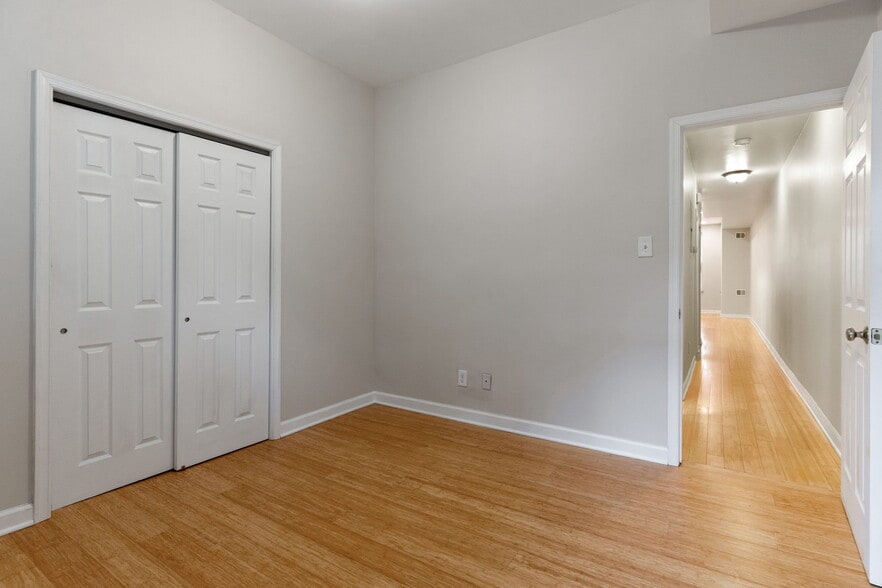 Rear bedroom - 1448 Newton St NW