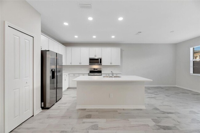 Building Photo - 10823 Quickwater Ct