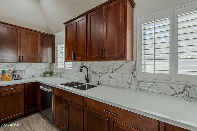 Building Photo - 8215 E Cypress St