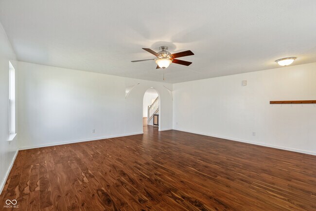 Building Photo - 1135 Highland Lake Way