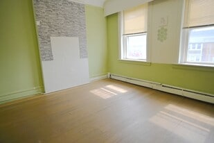 Building Photo - 1426 Springfield Ave