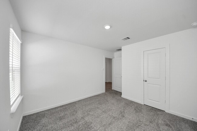 Building Photo - 31138 Warwick Coast Ct
