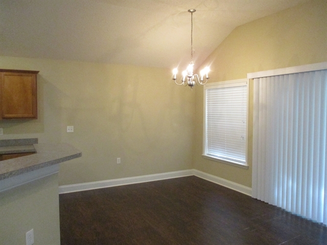 Building Photo - 12052 Hayden Lakes Cir