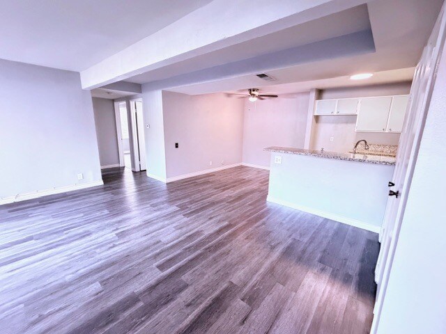 Building Photo - 2266 Denair Ave