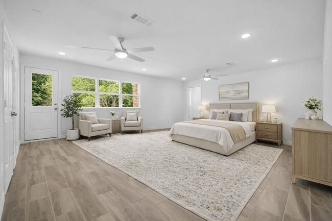 Building Photo - 11314 Williamsburg Dr