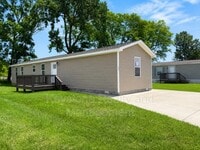 Building Photo - 157 Mace Ln