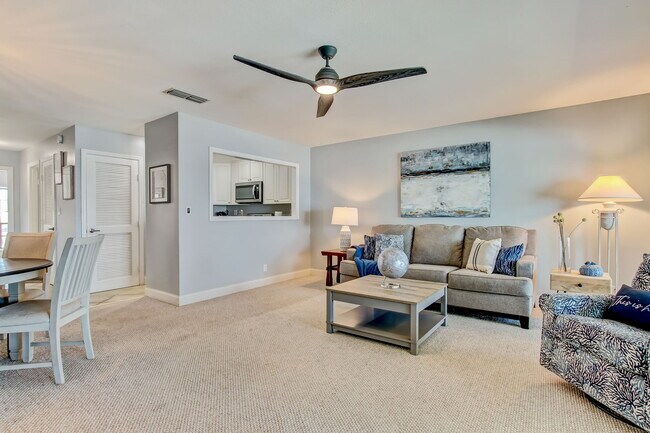 Building Photo - 661 Ponte Vedra Blvd