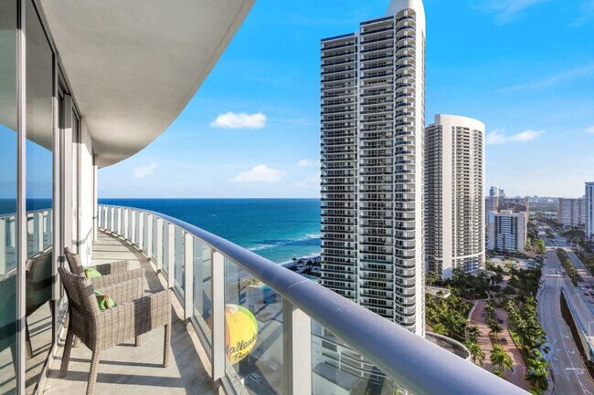 Building Photo - 4111 S Ocean Dr