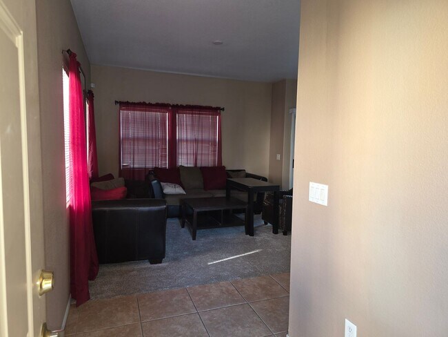 Building Photo - 3820 Juno Beach St