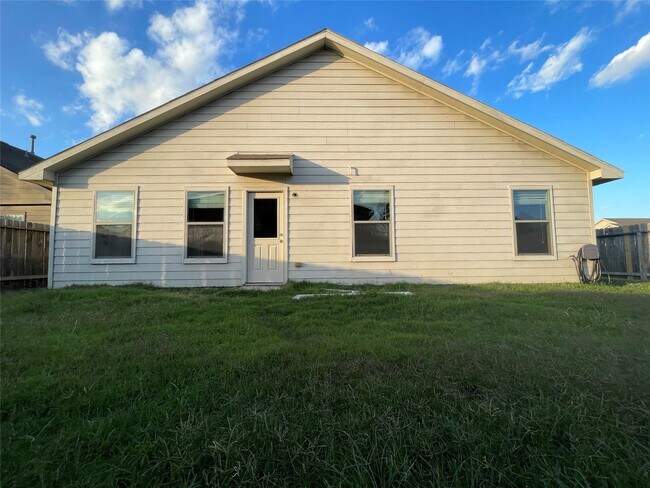 Building Photo - 7203 Basque Country Dr