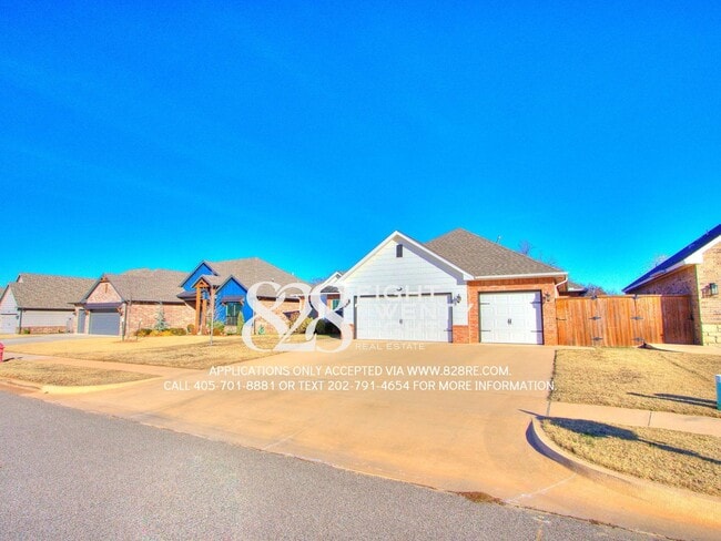 Building Photo - **COMING JANUARY 2ND!!!** STUNNINGLY BEAUTIFUL SPACIOUS 5 BED/3 BATH HOME IN ST JAMES PARK!