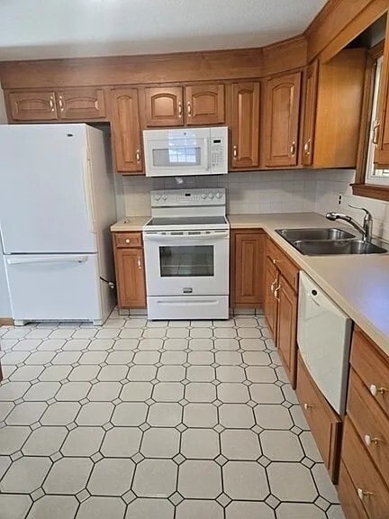 Building Photo - 222 Primrose Hill Rd