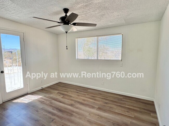 Building Photo - Updated 3 Bed 2 Bath Home Near Downtown Jo...